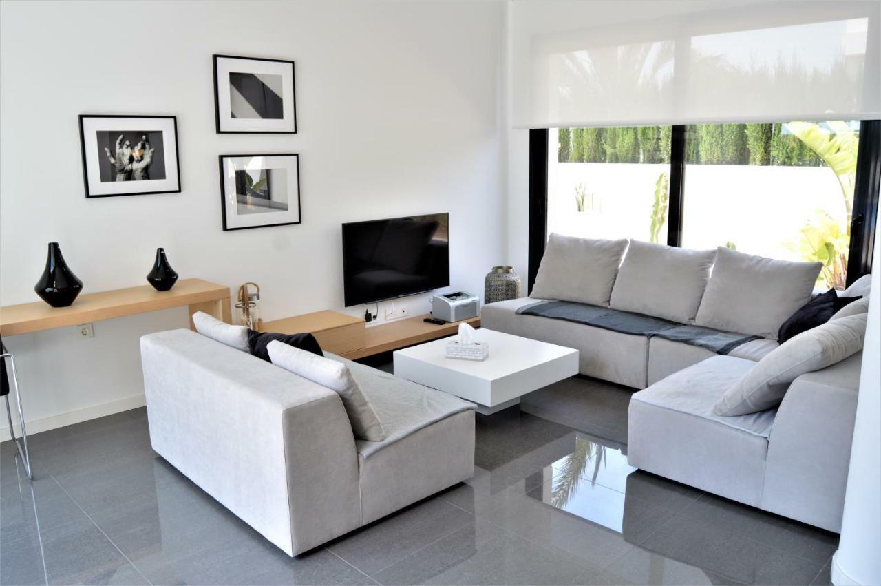 Villa With Private Pool Llobregales Ngoại thất bức ảnh